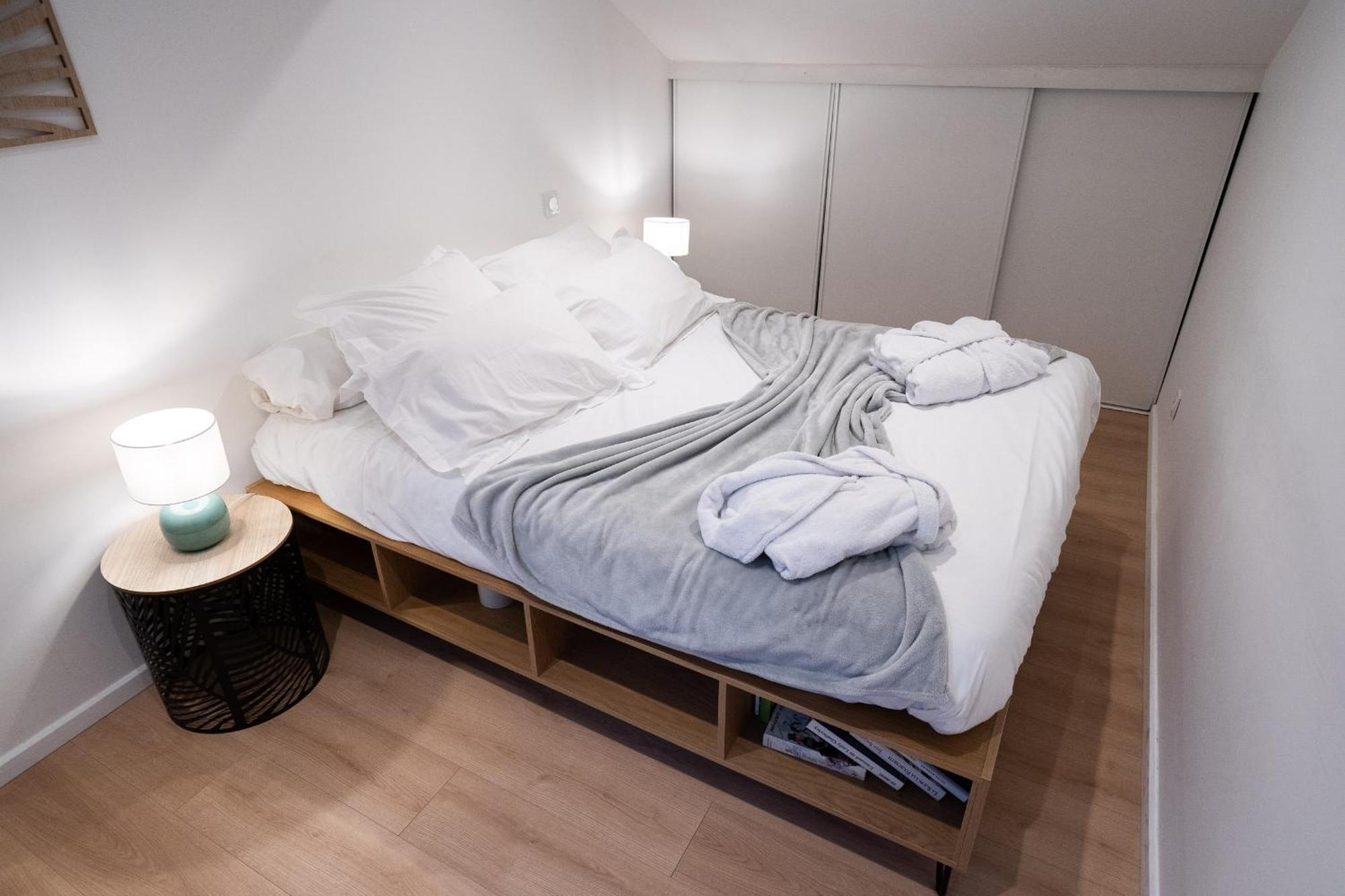 Loft Dyane - Le Meridien #Parking #Lave-Linge #Clim #Netflix Шарбоньер-ле-Бен Экстерьер фото